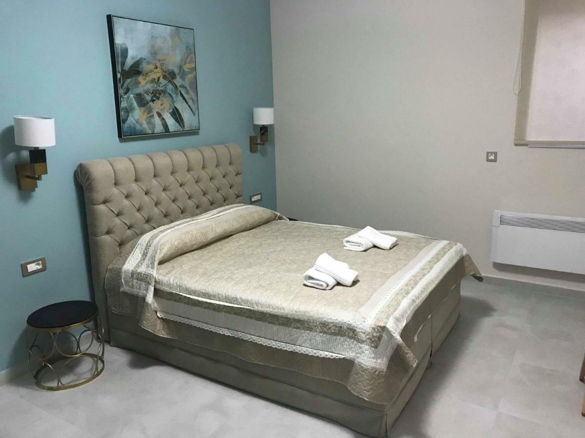 Aenaon Rooms Nafplio Bagian luar foto