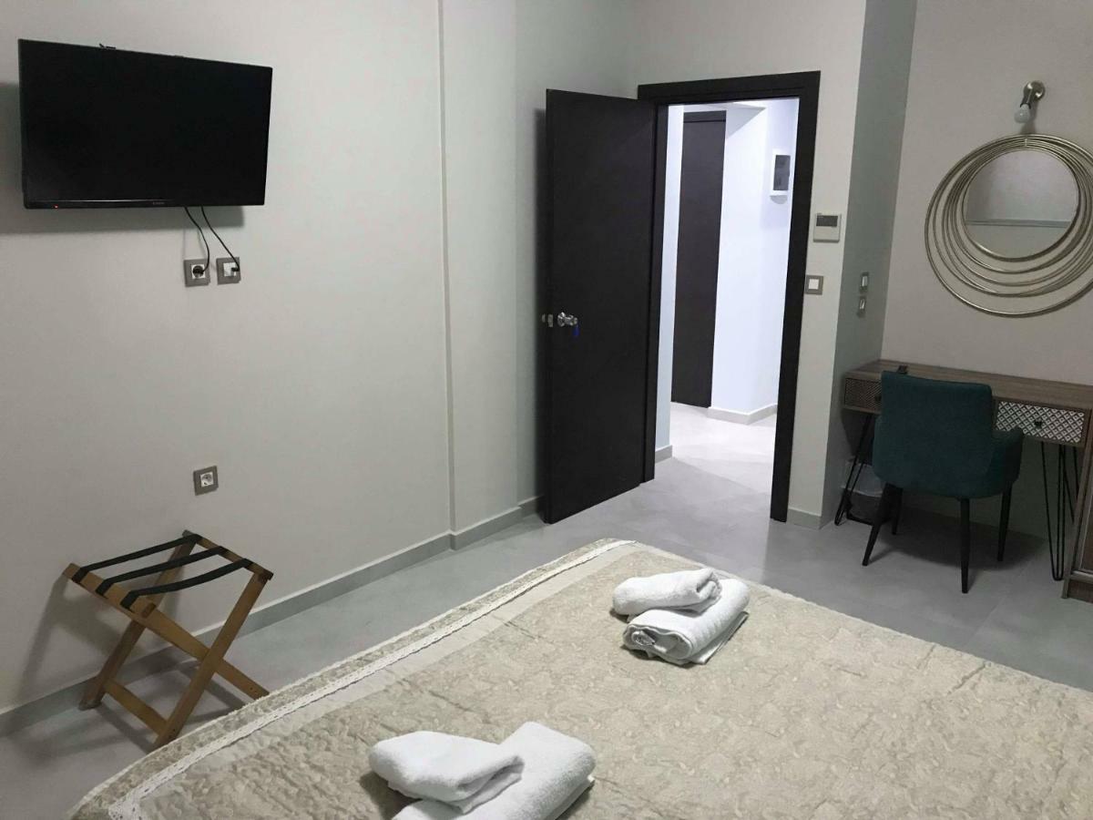 Aenaon Rooms Nafplio Bagian luar foto